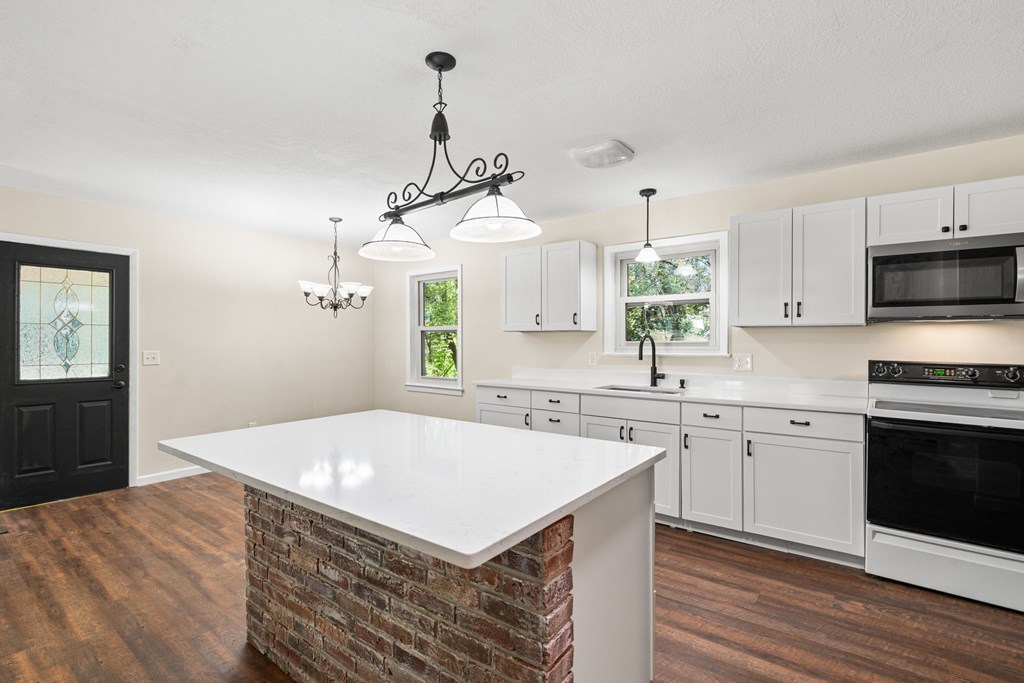 418902 Marble Residential