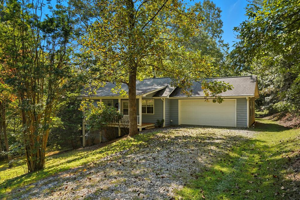 418906 Young Harris Residential