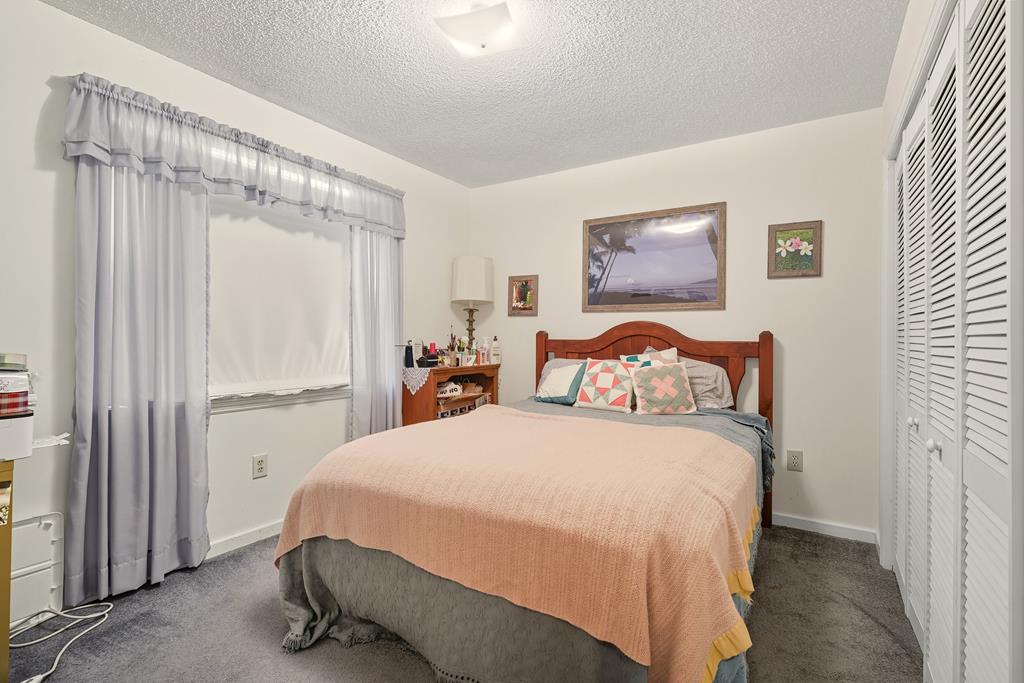 418906 Young Harris Residential