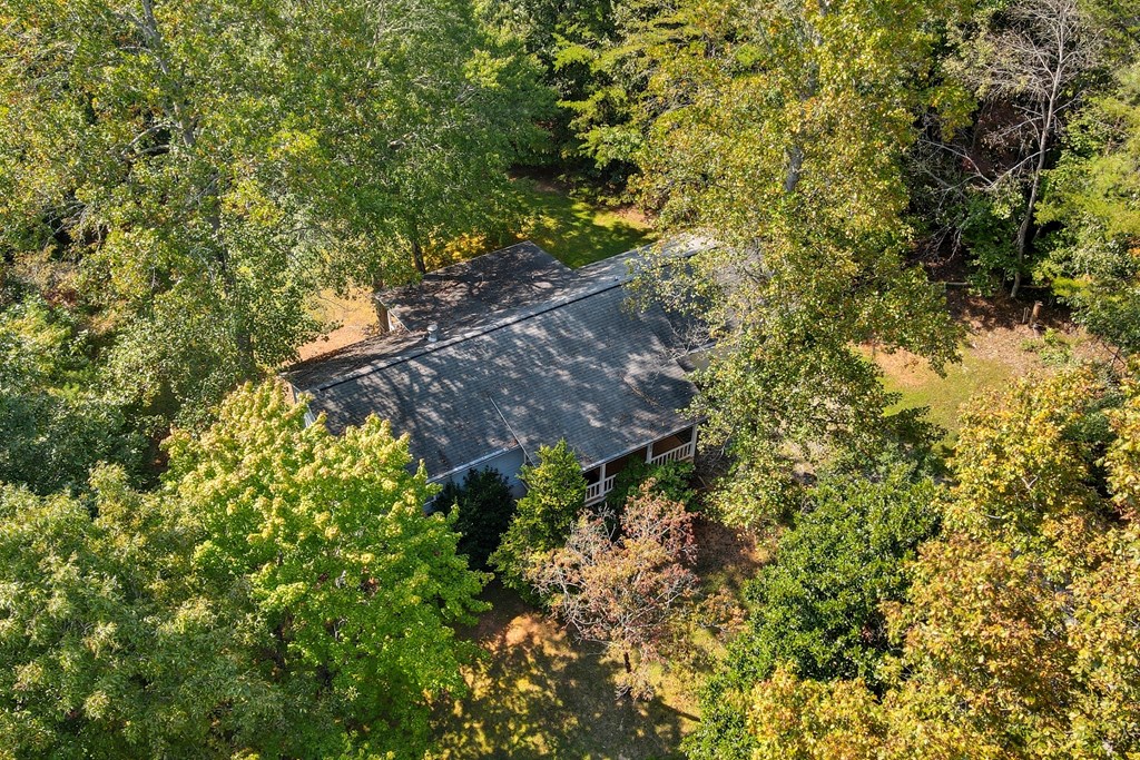 418906 Young Harris Residential