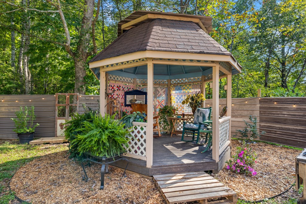418920 Hayesville Residential