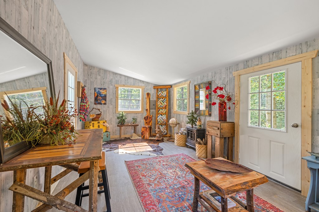 418920 Hayesville Residential