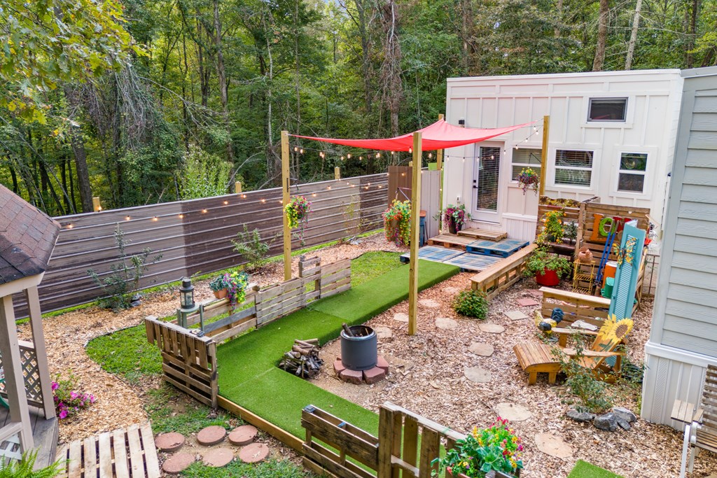 418920 Hayesville Residential