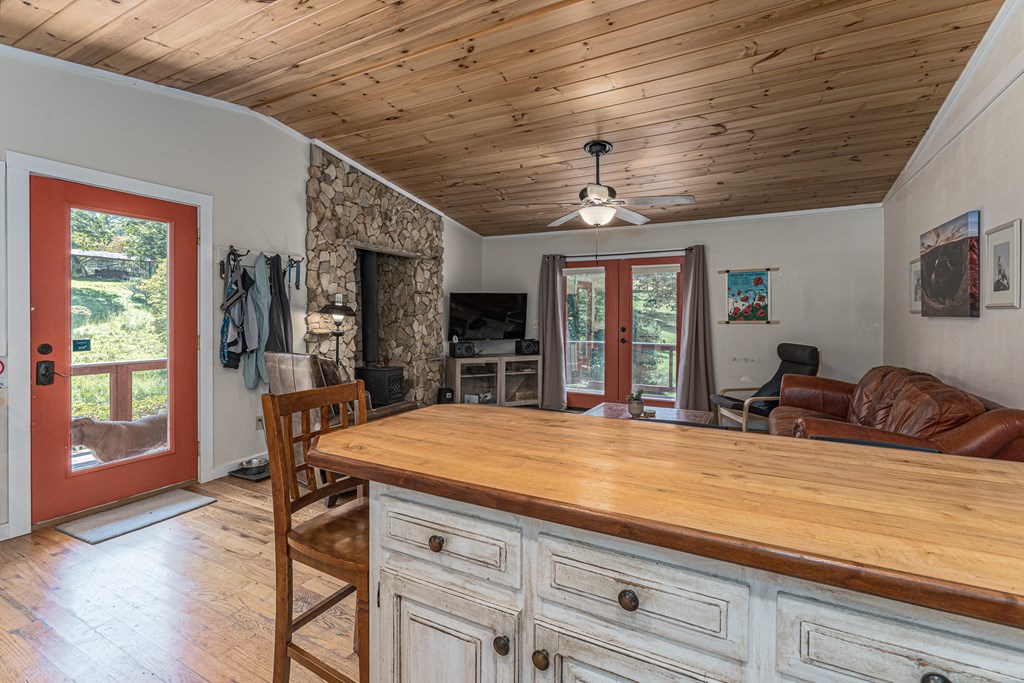 418931 Murphy Residential