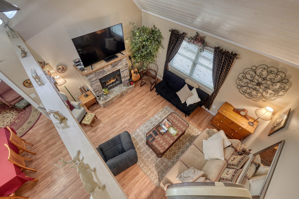 418938 Young Harris Residential