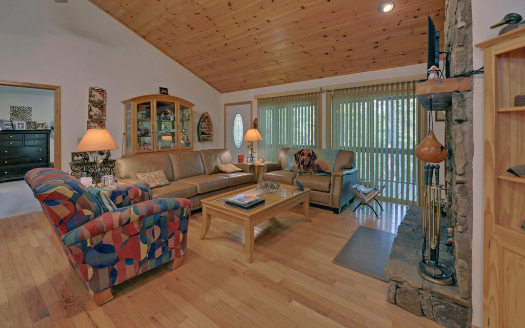 418939 Murphy Residential