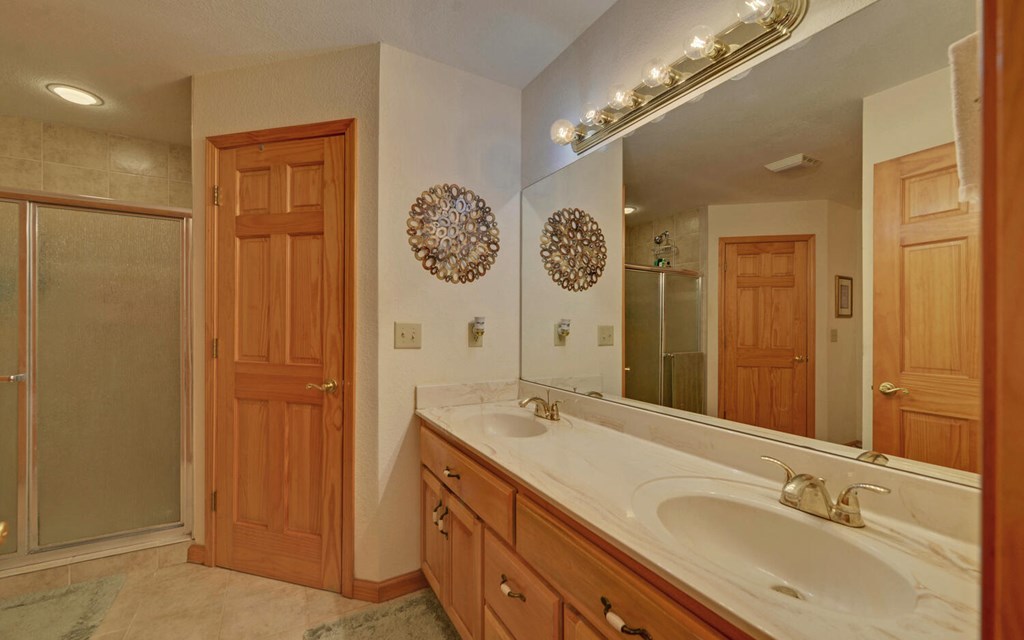 418939 Murphy Residential