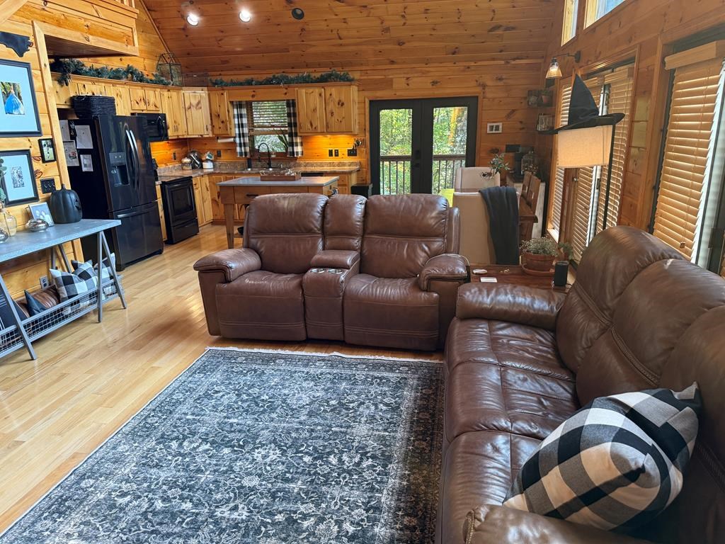 418949 Murphy Residential