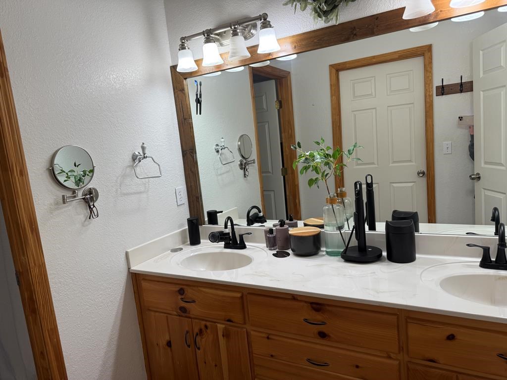 418949 Murphy Residential