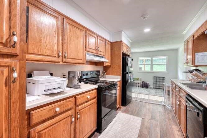 418955 Hayesville Residential