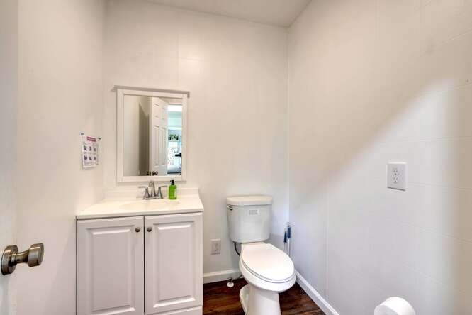 418955 Hayesville Residential