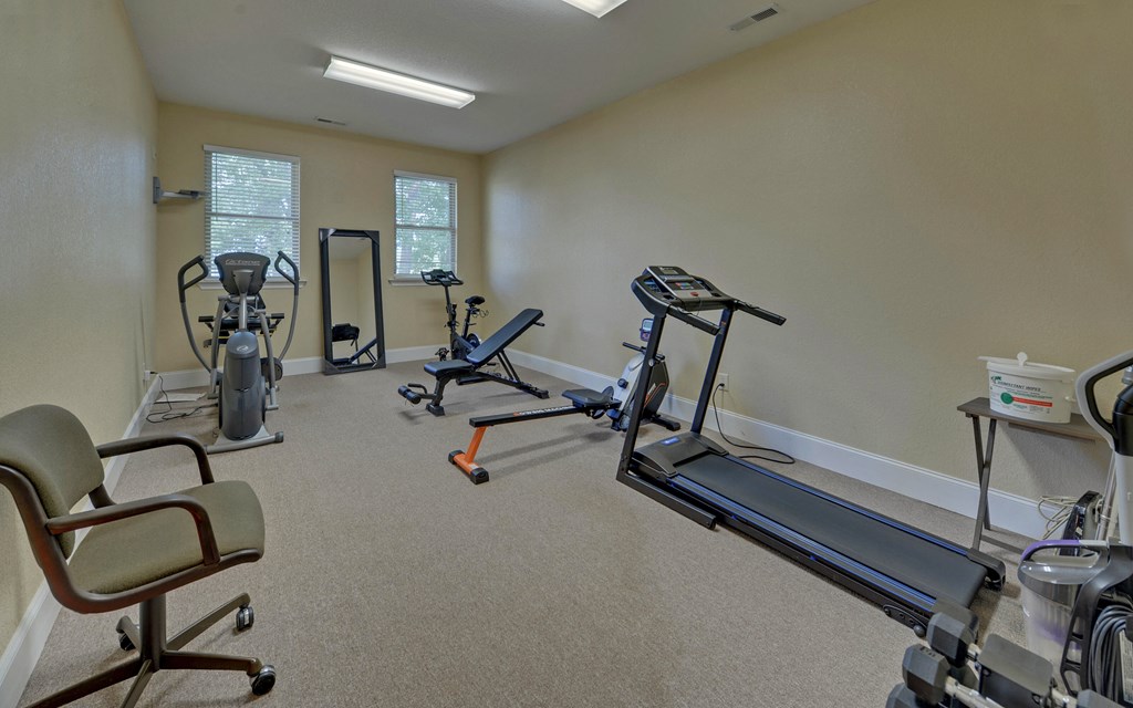 418970 Young Harris Condominium