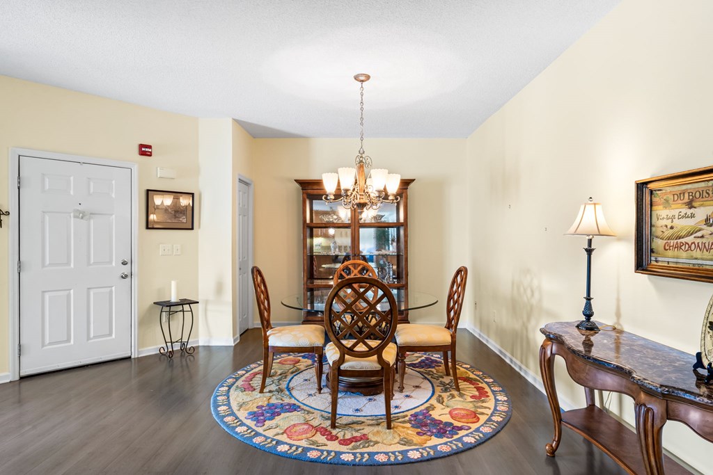 418973 Young Harris Residential