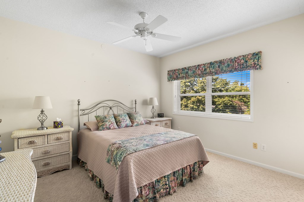 418973 Young Harris Residential