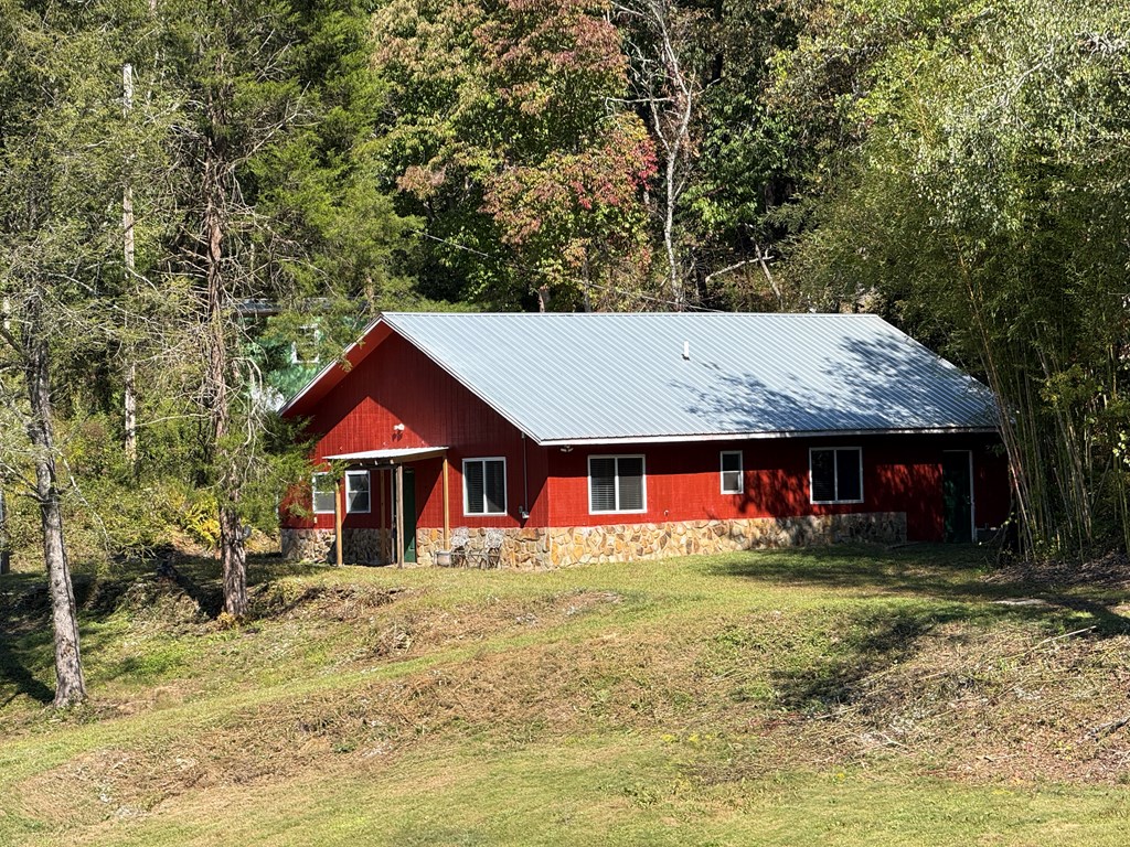 418986 Murphy Residential