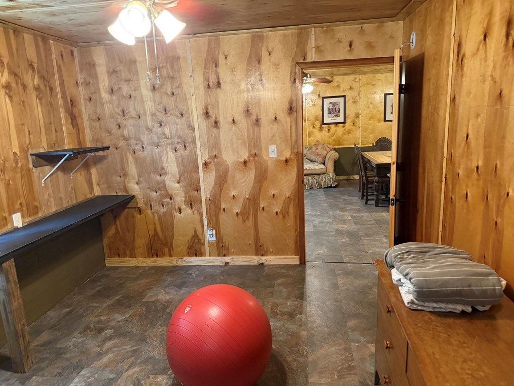 418986 Murphy Residential