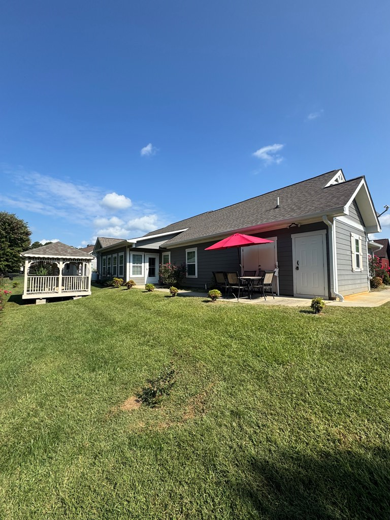 418988 Hayesville Residential