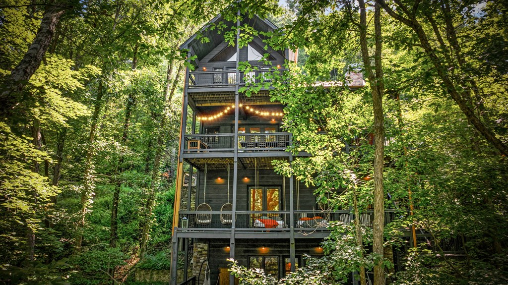 418989 Morganton Residential