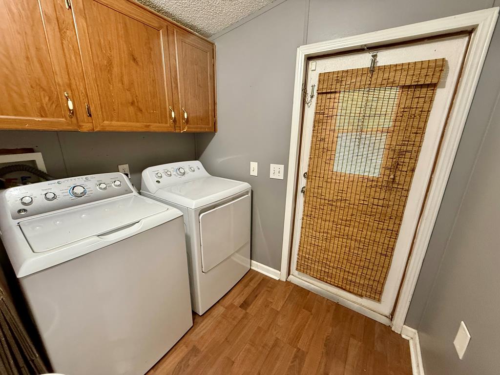 418993 White Residential