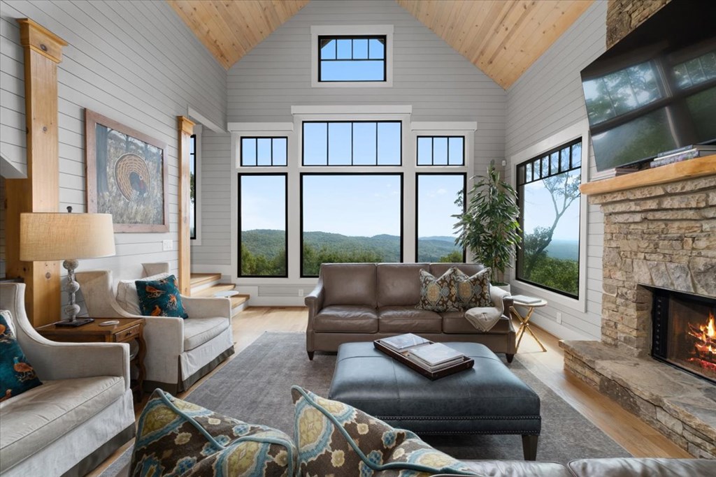 419003 Ellijay Residential