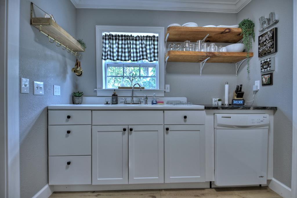 419013 Blue Ridge Residential