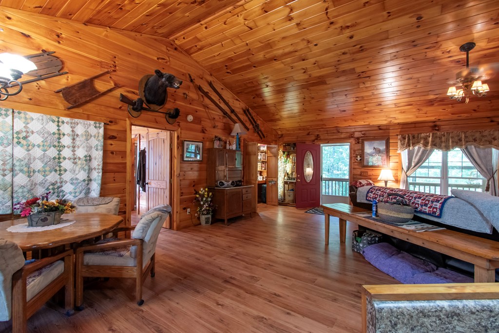419016 Murphy Residential