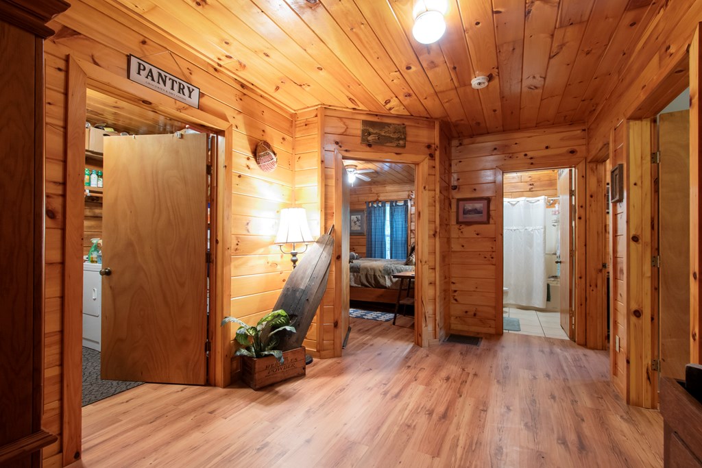 419016 Murphy Residential