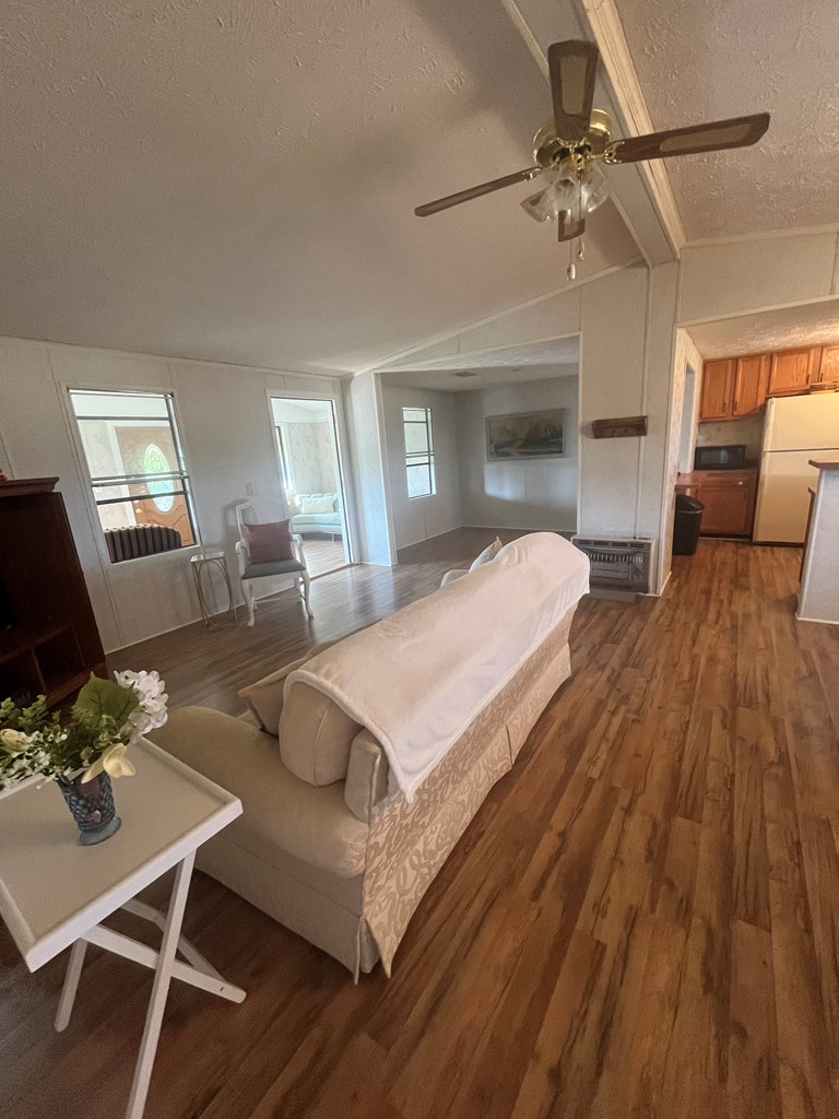 419020 Cleveland Residential