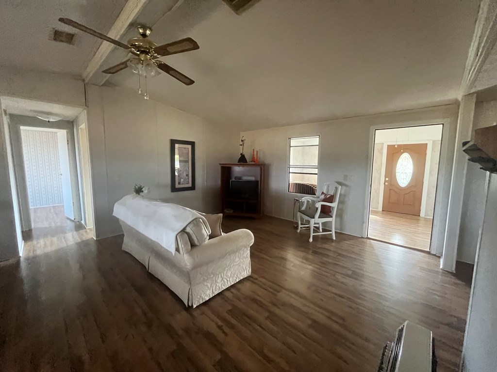419020 Cleveland Residential