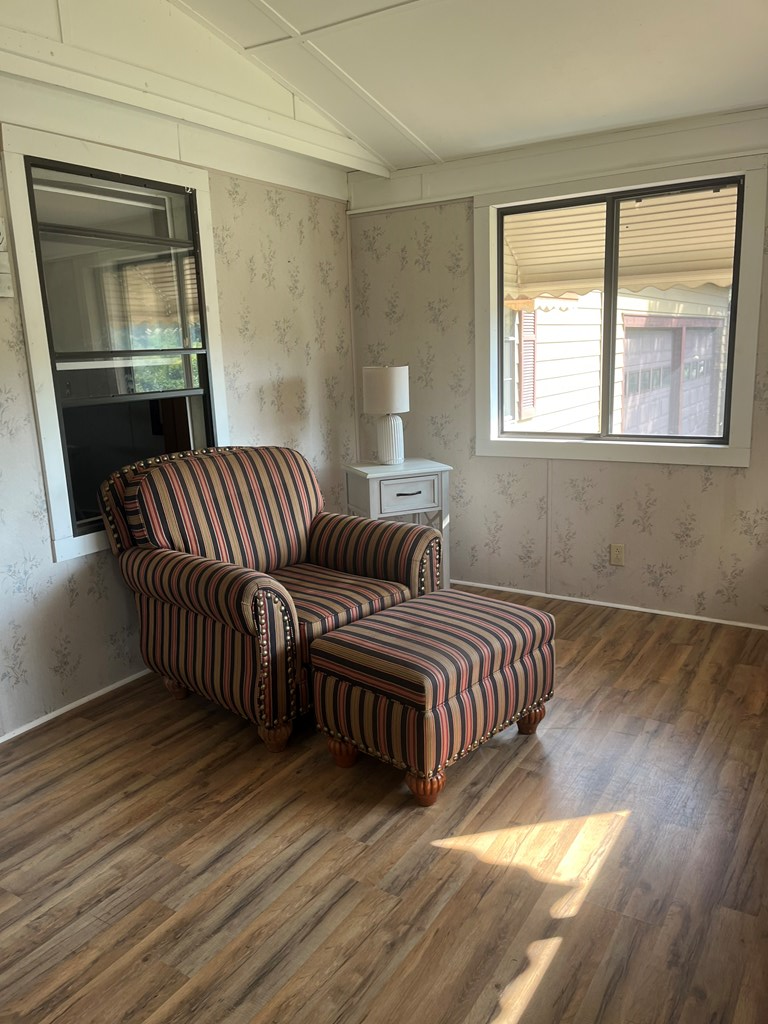 419020 Cleveland Residential