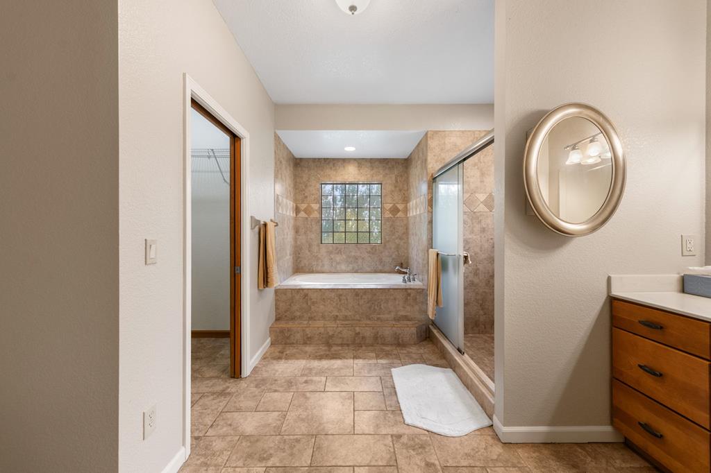 419022 Blairsville Residential