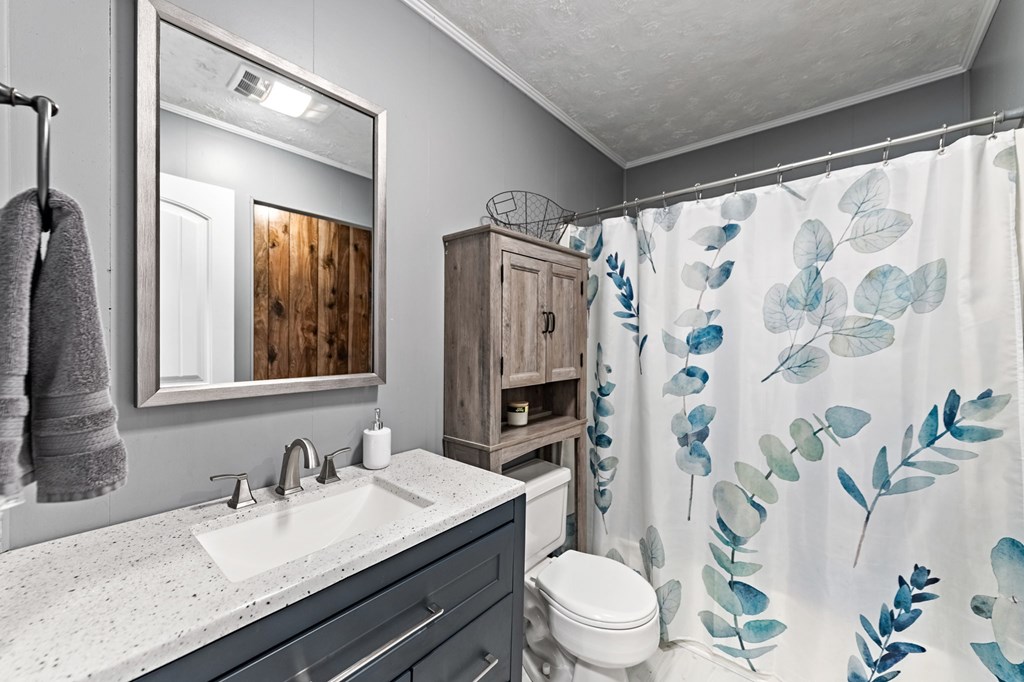 419047 Mineral Bluff Residential
