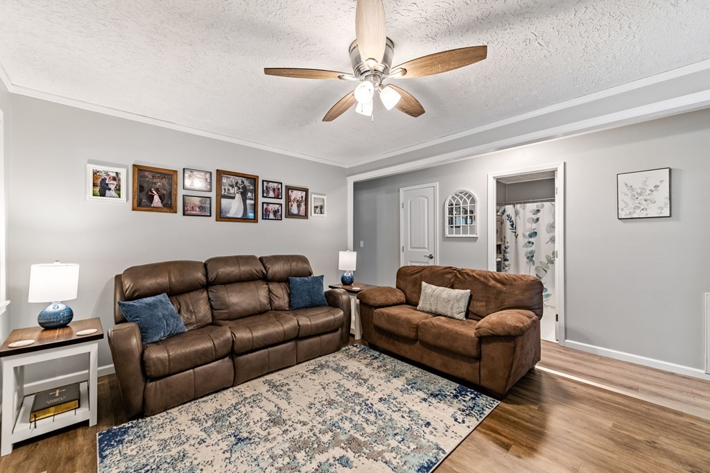 419047 Mineral Bluff Residential