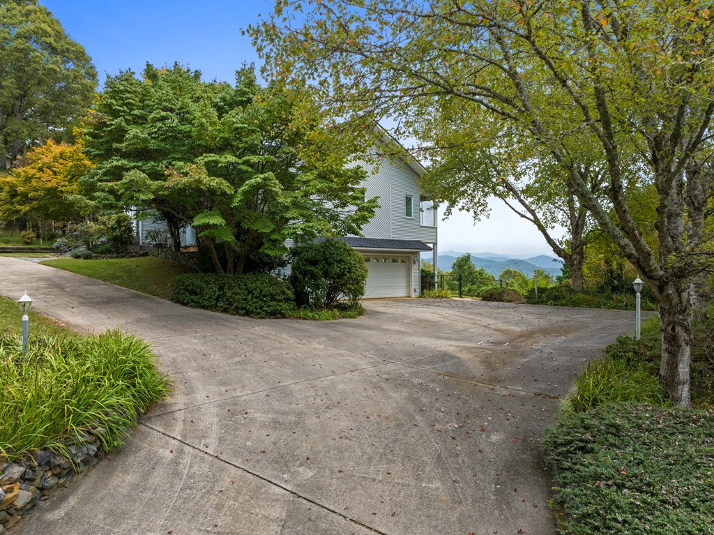 419054 Hayesville Residential