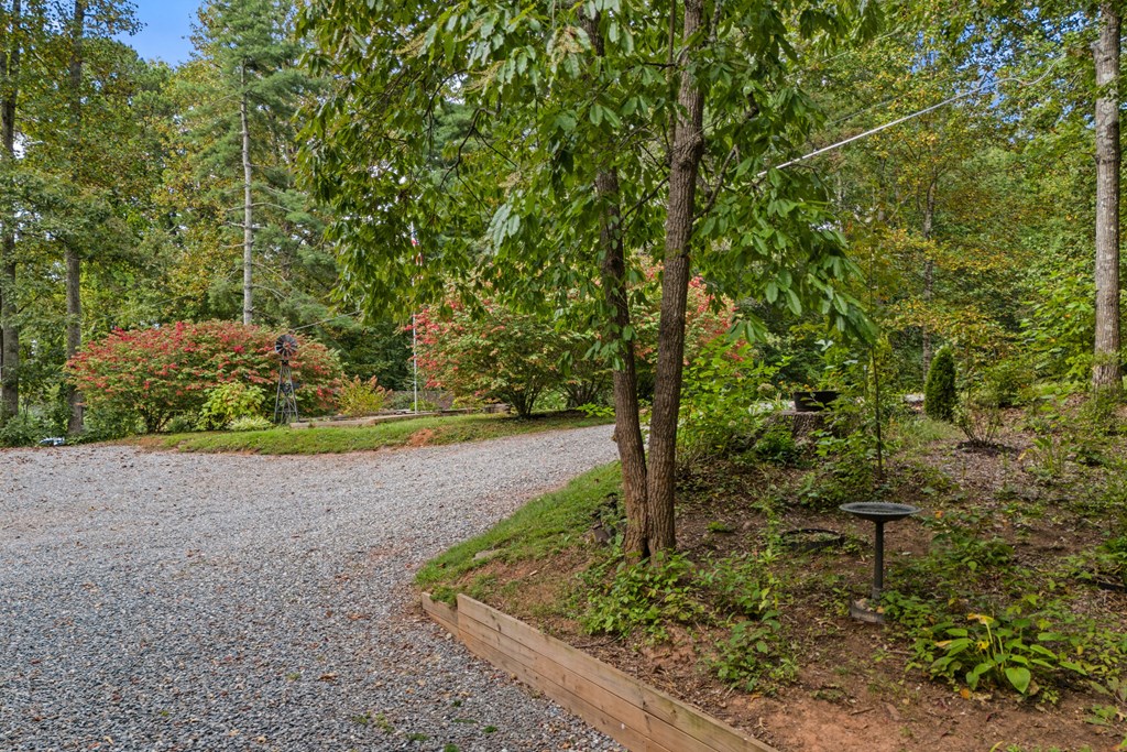 419067 Hayesville Residential