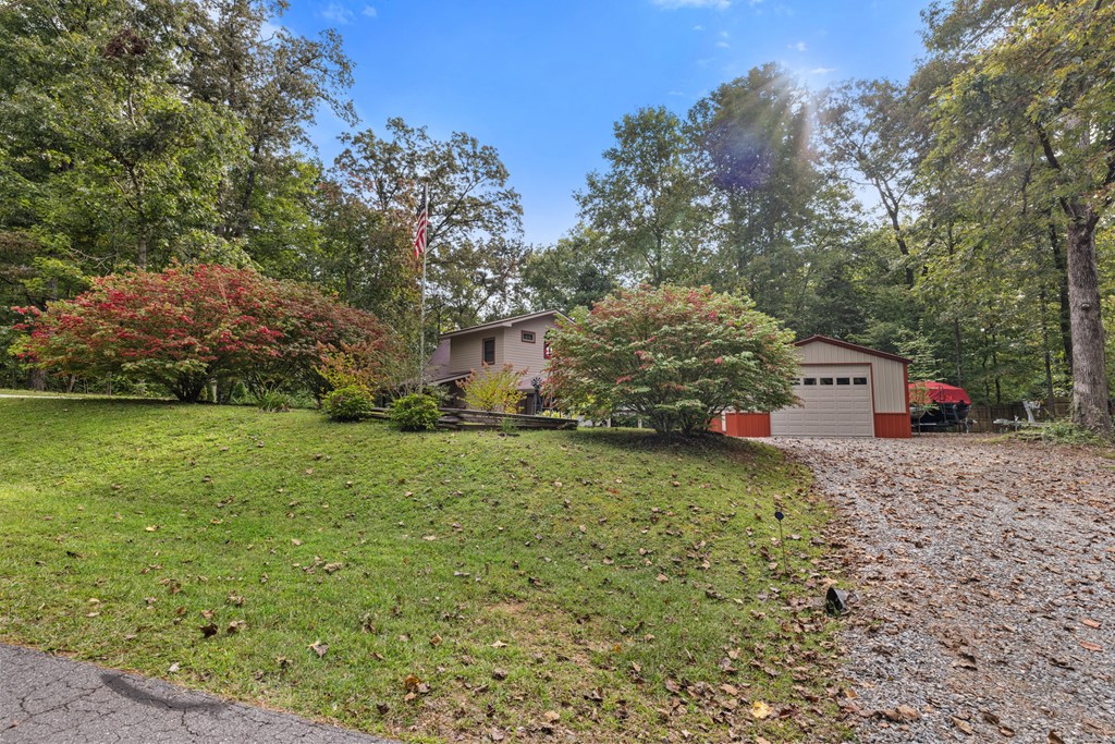 419067 Hayesville Residential