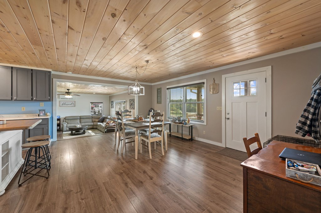 419086 Blue Ridge Residential