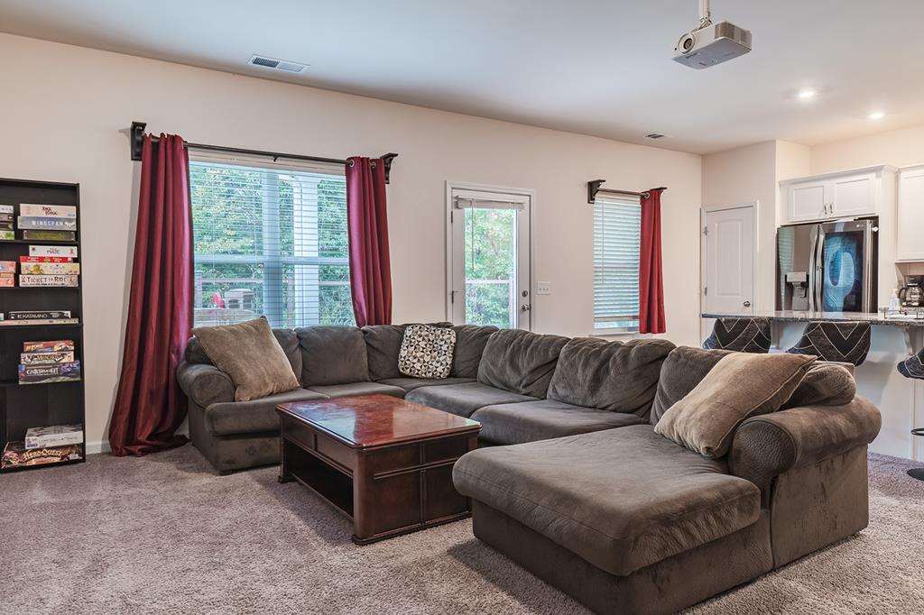 419092 Dalton Residential