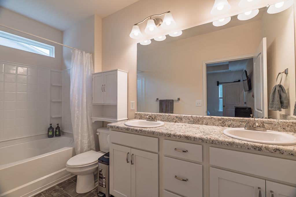 419092 Dalton Residential