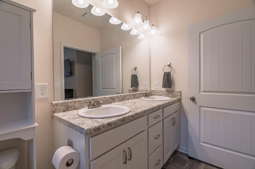 419092 Dalton Residential