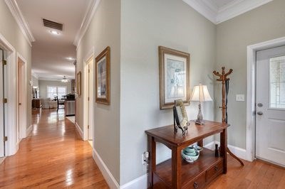 419098 Young Harris Condominium