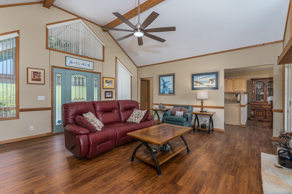 419104 Murphy Residential