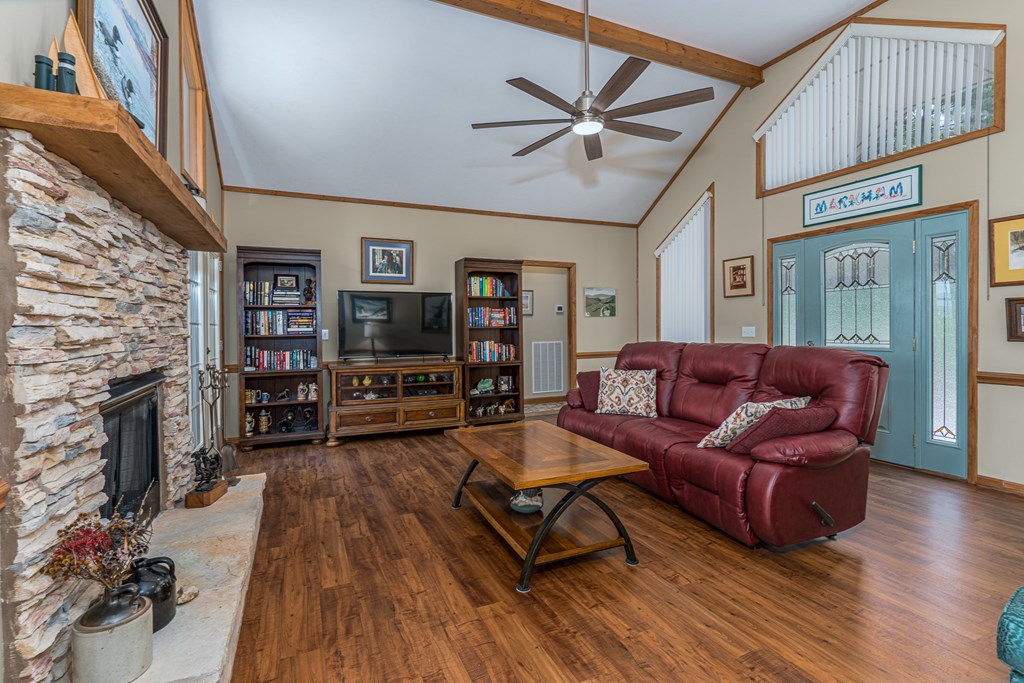 419104 Murphy Residential