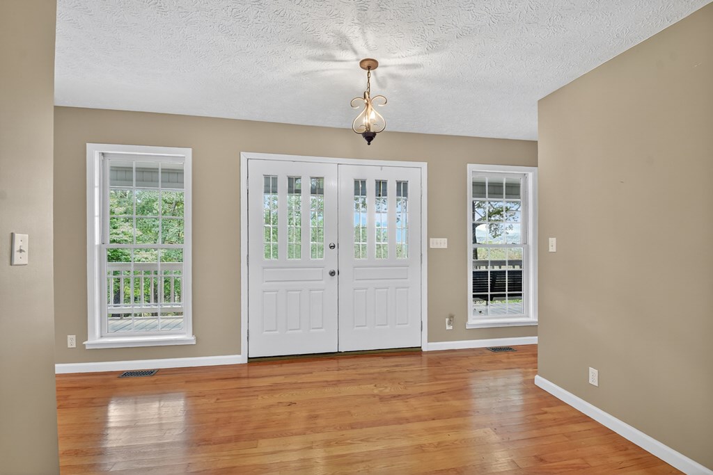 419120 Blue Ridge Residential