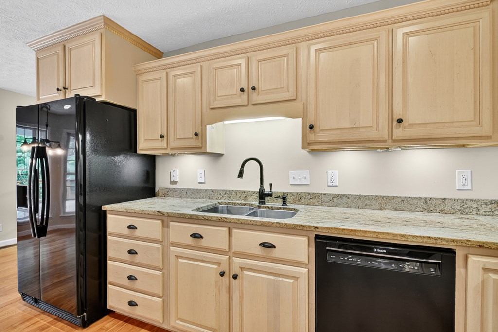 419120 Blue Ridge Residential
