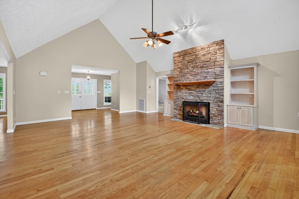419120 Blue Ridge Residential