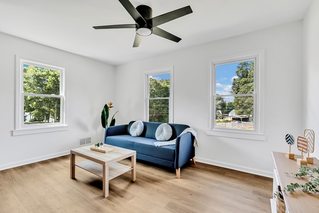 419153 Suwanee Residential