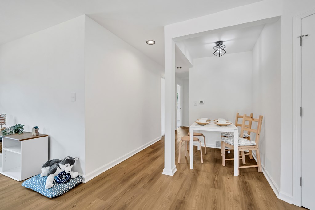419153 Suwanee Residential