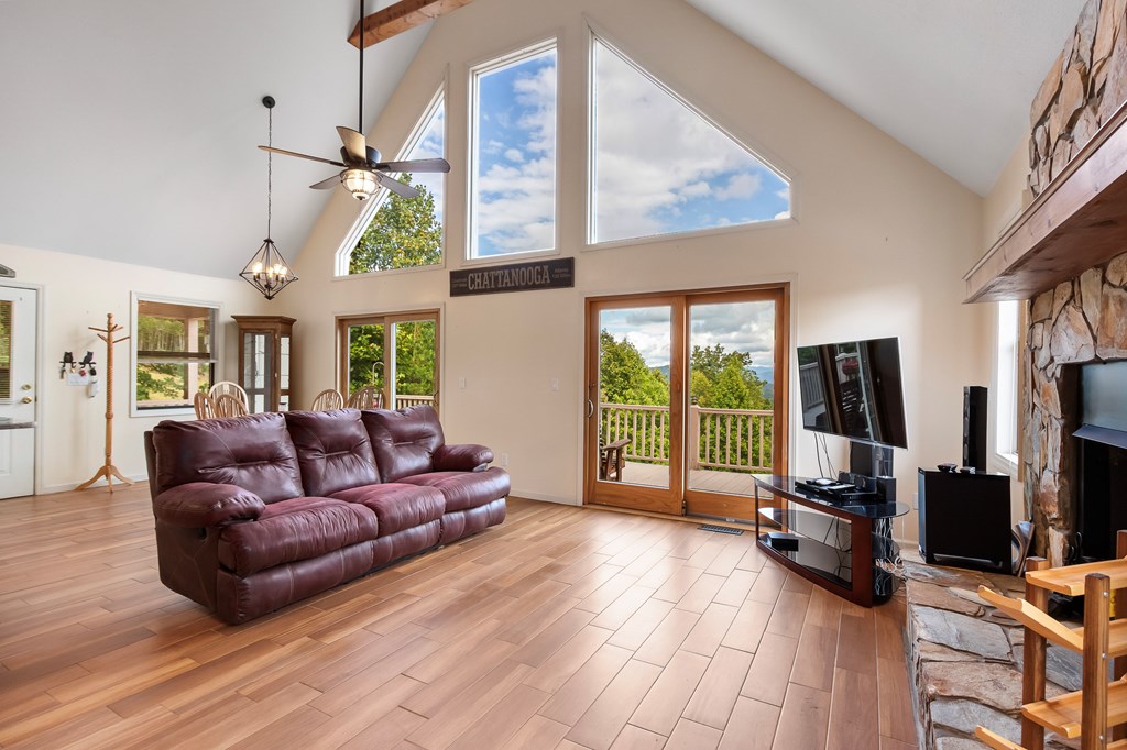 419154 Murphy Residential