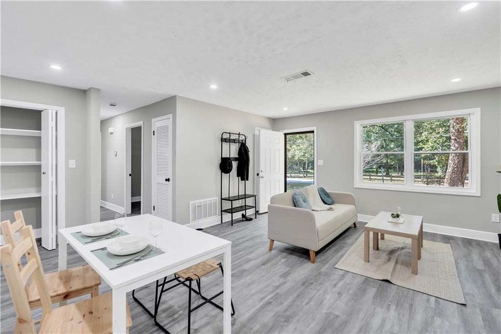 419181 Powder Springs Residential